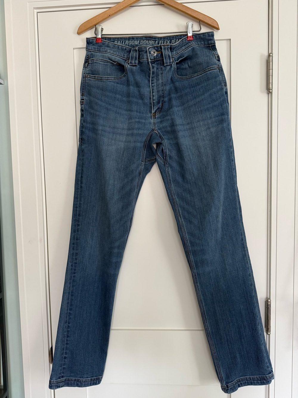 Duluth Trading Co Blue Double Flex Ball Room Straight-Leg Jeans Gusset Crotch
